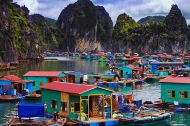 Halong Bay - Cua Van Fishing Village – Hanoi (B, Br)